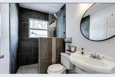 2021 Bluebonnet Drive, Fort Worth, TX 76111 - Photo 15