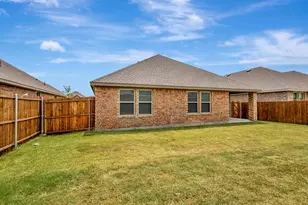 1006 Honey Maple St, Princeton, TX 75407 - Photo 29