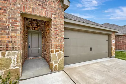 1006 Honey Maple Street, Princeton, TX 75407 - Photo 5