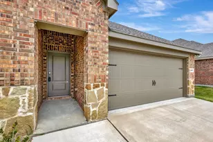 1006 Honey Maple St, Princeton, TX 75407 - Photo 5