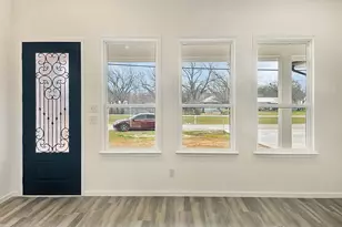 404 S San Marcos St, Whitney, TX 76692 - Photo 5