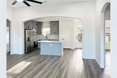 404 S San Marcos Street, Whitney, TX 76692 - Photo 7