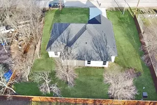 404 S San Marcos St, Whitney, TX 76692 - Photo 31