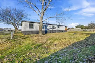 111 Jody Ln, Azle, TX 76020 - Photo 29