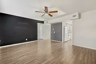 2216 Riverview Dr, Irving, TX 75060 - Photo 11