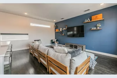 2441 Thatcher Drive, Dallas, TX 75206 - Photo 13