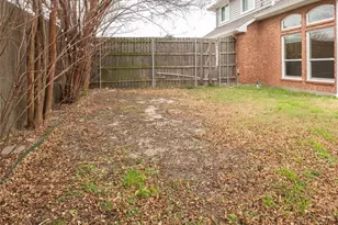 1814 Barton Springs Ct, Allen, TX 75002 - Photo 15