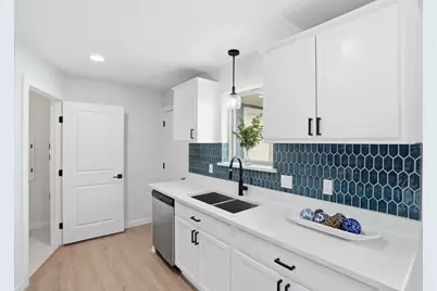 1733 Belltower Place, Lewisville, TX 75067 - Photo 9