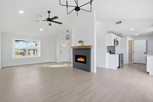 1733 Belltower Pl, Lewisville, TX 75067 - Photo 3