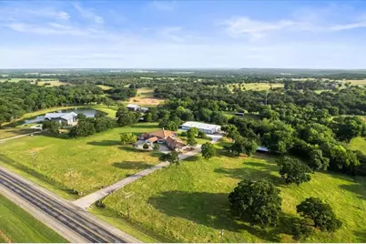 2108 W Sherman Drive, Aubrey, TX 76227 - Photo 3