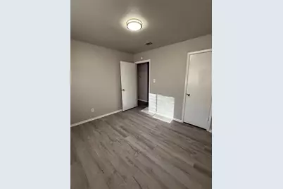 1435 N Bluegrove Road, Lancaster, TX 75134 - Photo 5