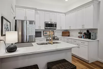 1400 E Road To Six Flags Street #810, Arlington, TX 76011 - Photo 9