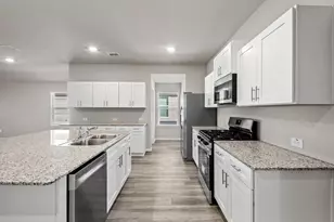 16425 Rosella Ln, Fort Worth, TX 76247 - Photo 5