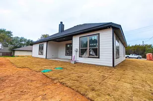 1509 Anaconda Trail, Granbury, TX 76048 - Photo 33