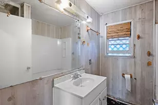 928 Hackamore St, White Settlement, TX 76108 - Photo 23