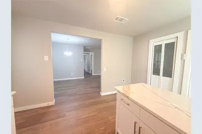 2431 Marfa Avenue, Dallas, TX 75216 - Photo 21