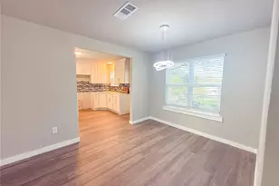 2431 Marfa Ave, Dallas, TX 75216 - Photo 13