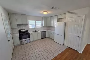 3600 Katrine St, Haltom City, TX 76117 - Photo 5