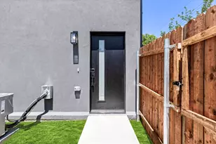 4707 Virginia Ave, Dallas, TX 75204 - Photo 3