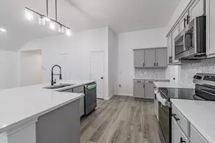 1505 Kittyhawk Dr, Little Elm, TX 75068 - Photo 17