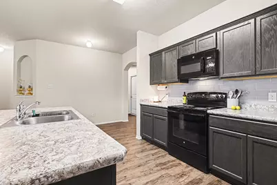 101 Pony Court, Waxahachie, TX 75165 - Photo 7