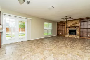 2437 Channing Dr, Grand Prairie, TX 75052 - Photo 3