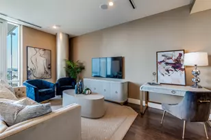 2408 Victory Park Ln, Dallas, TX 75219 - Photo 9