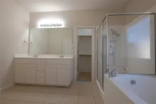 6400 Payton Dr, Fort Worth, TX 76131 - Photo 7