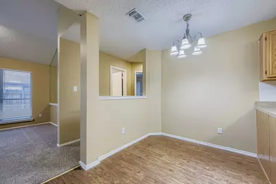 3326 Spring Meadow Lane, Grand Prairie, TX 75052 - Photo 9