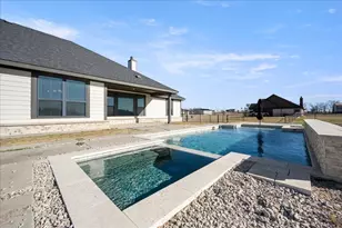 2020 Pebblegate Dr, Weatherford, TX 76085 - Photo 35