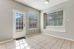 1018 Spanish Moss Dr, Garland, TX 75040 - Photo 5