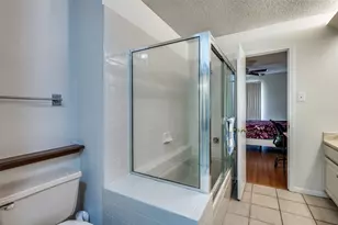 1301 Memory Ln, Arlington, TX 76011 - Photo 23