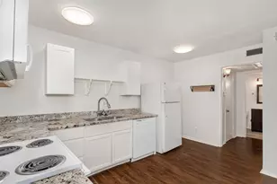 5722 Gaston Ave, Dallas, TX 75214 - Photo 9