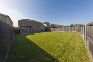 1200 Pigeon Hawk Drive, Little Elm, TX 75068 - Photo 31