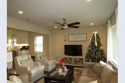 11425 Lochwood, Dallas, TX 75218 - Photo 3