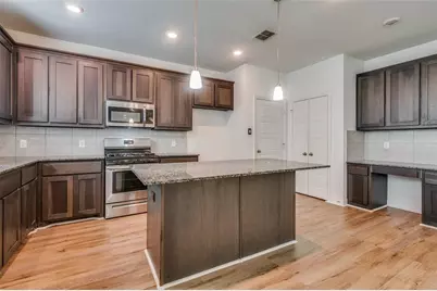 3716 Prague Mews, Dallas, TX 75236 - Photo 5