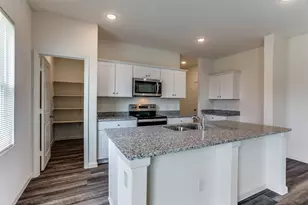 10301 Castle Lyons Ln, Fort Worth, TX 76036 - Photo 11