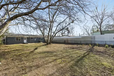 10325 Maylee Boulevard, Dallas, TX 75228 - Photo 25