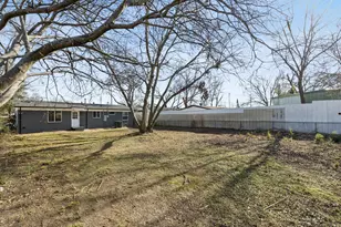 10325 Maylee Blvd, Dallas, TX 75228 - Photo 25