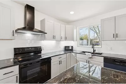 10325 Maylee Boulevard, Dallas, TX 75228 - Photo 3