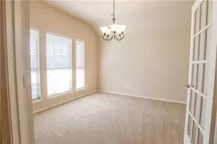 1025 Lake Grove Dr, Little Elm, TX 75068 - Photo 11