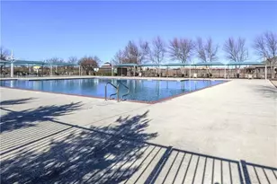 1025 Lake Grove Dr, Little Elm, TX 75068 - Photo 17