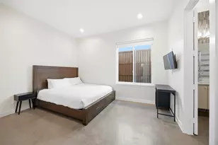 5326 Manett St, Dallas, TX 75206 - Photo 23