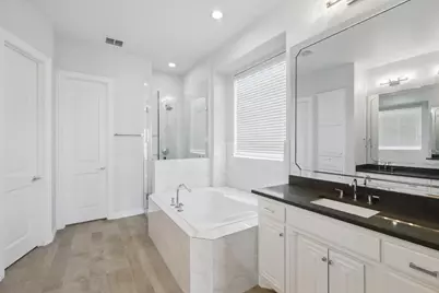 2023 Crockett Circle, Irving, TX 75038 - Photo 17