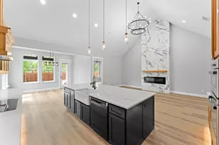 504 Stallings St, Terrell, TX 75160 - Photo 9