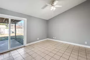 1614 Clark Trail, Grand Prairie, TX 75052 - Photo 7
