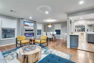 907 E Texas St, Grapevine, TX 76051 - Photo 5