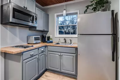 907 E Texas Street, Grapevine, TX 76051 - Photo 35