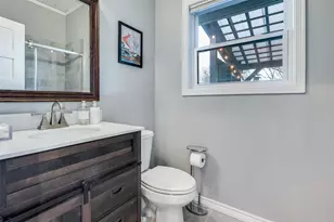 907 E Texas St, Grapevine, TX 76051 - Photo 13