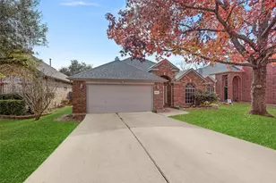 12620 Sweet Bay Dr, Fort Worth, TX 76040 - Photo 3